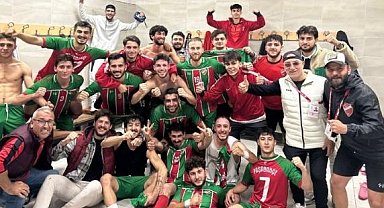 PAŞABAHÇE K.ÇEKMECEDEN 3 PUANI KAPIPDÖNDÜ 2-0