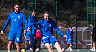BEYKOZ İSKALISPOR'DA İBRAHİM CEZAYİR VE EKİBİ İLE YOLLAR AYRILDI