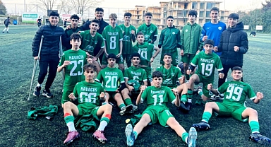 KAVACIKSPOR U16 YAŞ GRUBUNDA ŞAMPİYONLUK YAŞIYOR