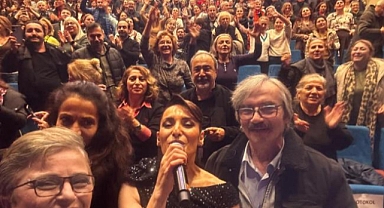 Sanatçı Zeynep Bakşi Karatağ’a İstanbul’da büyük ilgi