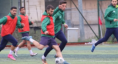 KAVACIKSPOR BAHÇELİEVLER ATLETİK MAÇINA KİLİTLENDİ