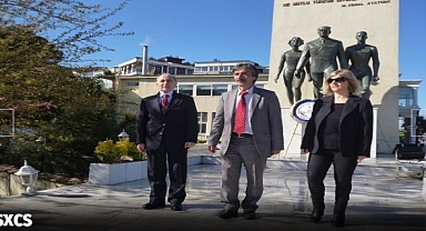 Yontunç 'un Önemli Eserlerinden Atatürk Devrimleri ve İstiklal Savaşı Anıtı