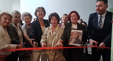 Huriye Azçiçekli Anısına Yaptırılan Maltepe Binbaşı Necati Bey İlkokulu Konferans Salonuna ismi verildi.