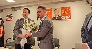 ÜSKÜDAR DA CHP Lİ BAŞKANLARA BÜYÜK ALKIŞ